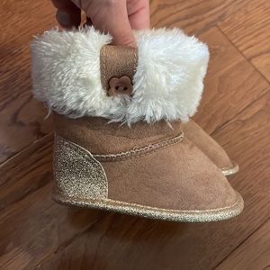 Tan and gold baby girl fur boots size 2